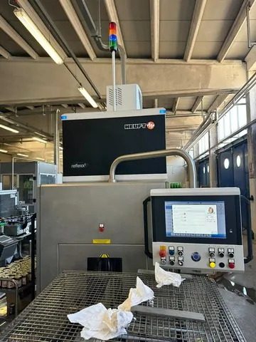 Inspecteur de bouteilles Heuft 48.000 b/h d'occasion — 2019