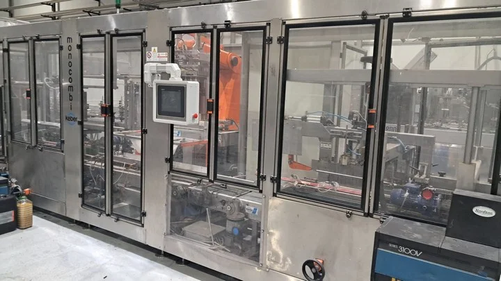 Keber packaging Monobloc pour 3x2 et 3x4 Format M1 T + FC3 HM + CC1 HM d'occasion — 2003