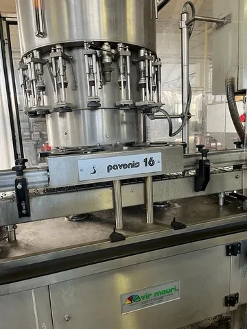 Remplisseuse Vir Mauri pour distillates 2.200 b/h PAVONIS 16 d'occasion — N/A