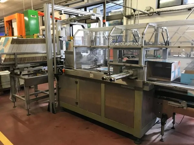Formeuse de cartons Bortolin-kemo formatrice cartoni d'occasion — 2006