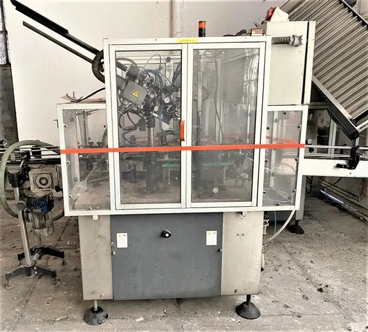 Capsuleuse Robino&Galandrino Vulcan 3000 G VULCAN 3000 G. d'occasion — 1999.