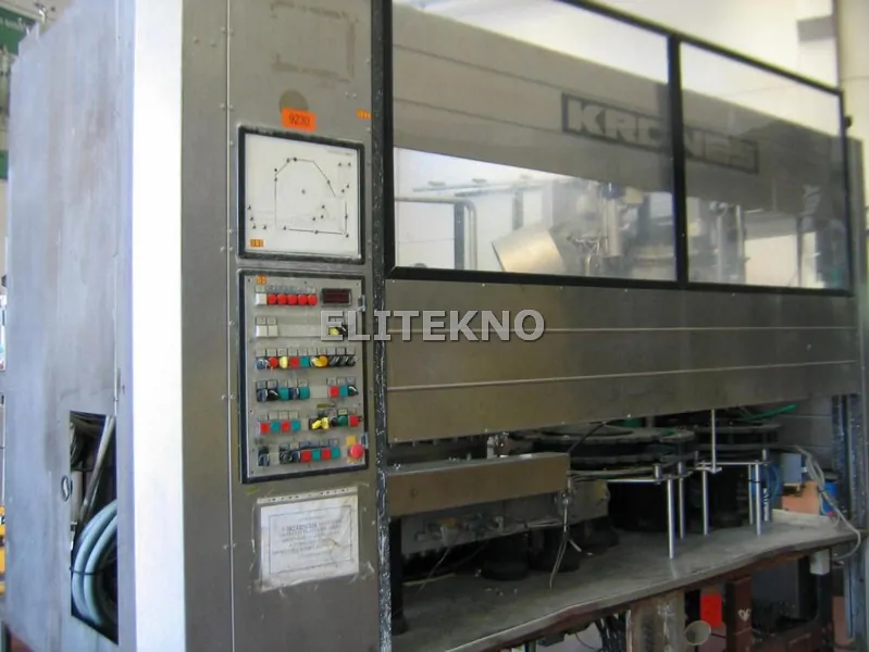 Monobloc de remplissage Isobare Krones 66.11 d'occasion — 1991