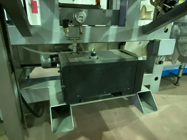 Hives Inserter Bortolin-Kemo ma/88-1. d'occasion — 1997.