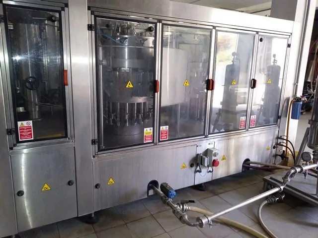 Monobloc de remplissage Custom 12.16.1 Isobare d'occasion — 2000
