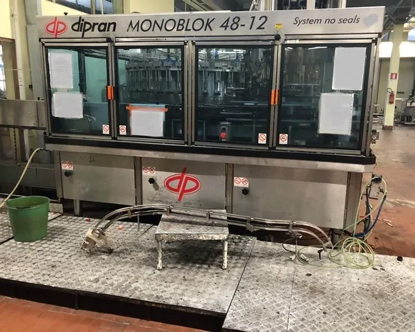 Monobloc de remplissage Dipran 48.12 d'occasion — 2002