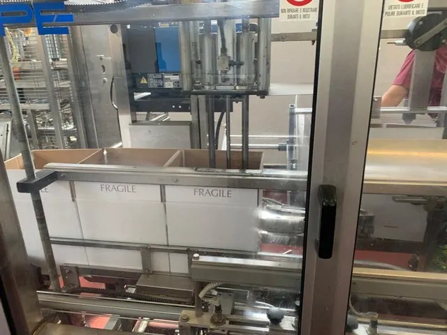 Formeuse de cartons Ape Form 1200 HM d'occasion — 1994