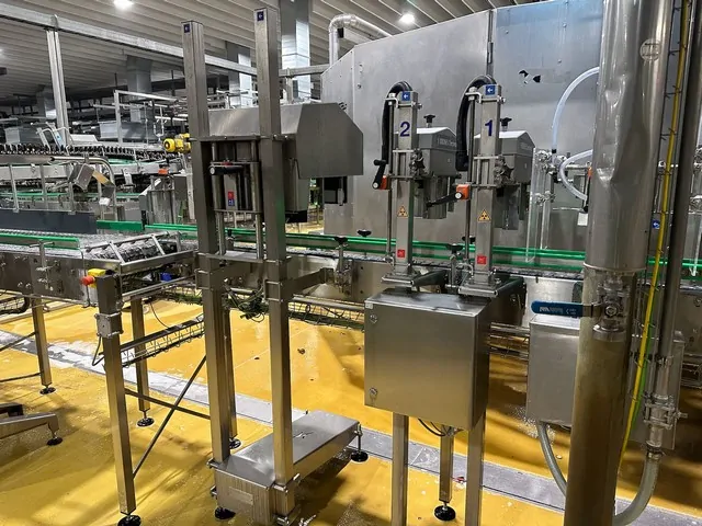 Inspecteur de bouteilles krones Checkmat d'occasion — 2019