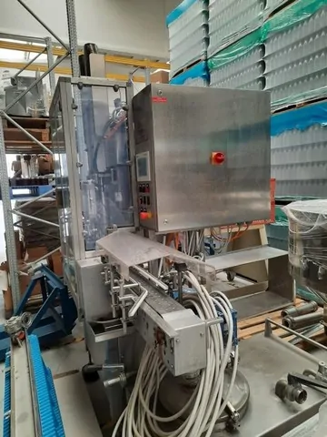 Remplisseuse Alcos volumetric dosing 4.800 b/h d'occasion — 2012.