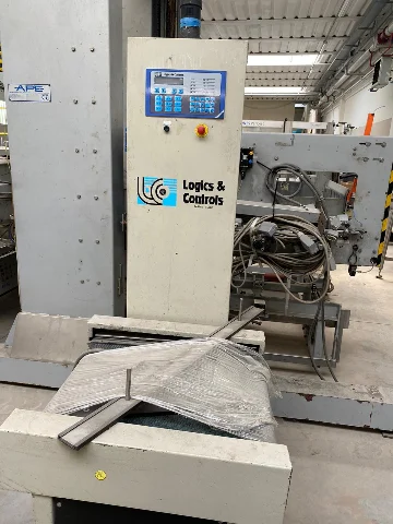 carton weigher LOGISTC&Contrôle | 1.000 c/h d'occasion — 2000