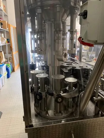 Monobloc de remplissage GAI 8.1 1000 d'occasion — 1999