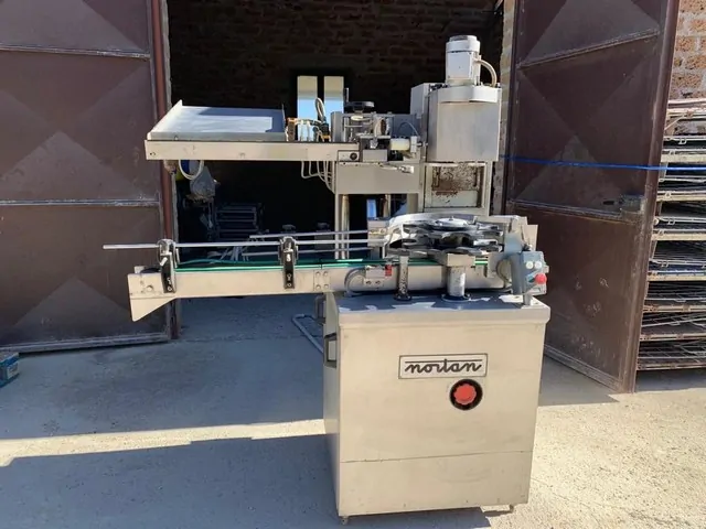 Capsuleuse Nortan Unicap 35 d'occasion — 1989