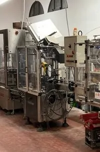 Capsuleuse Robino&Galandrino Vulcan 3000 d'occasion — 1990